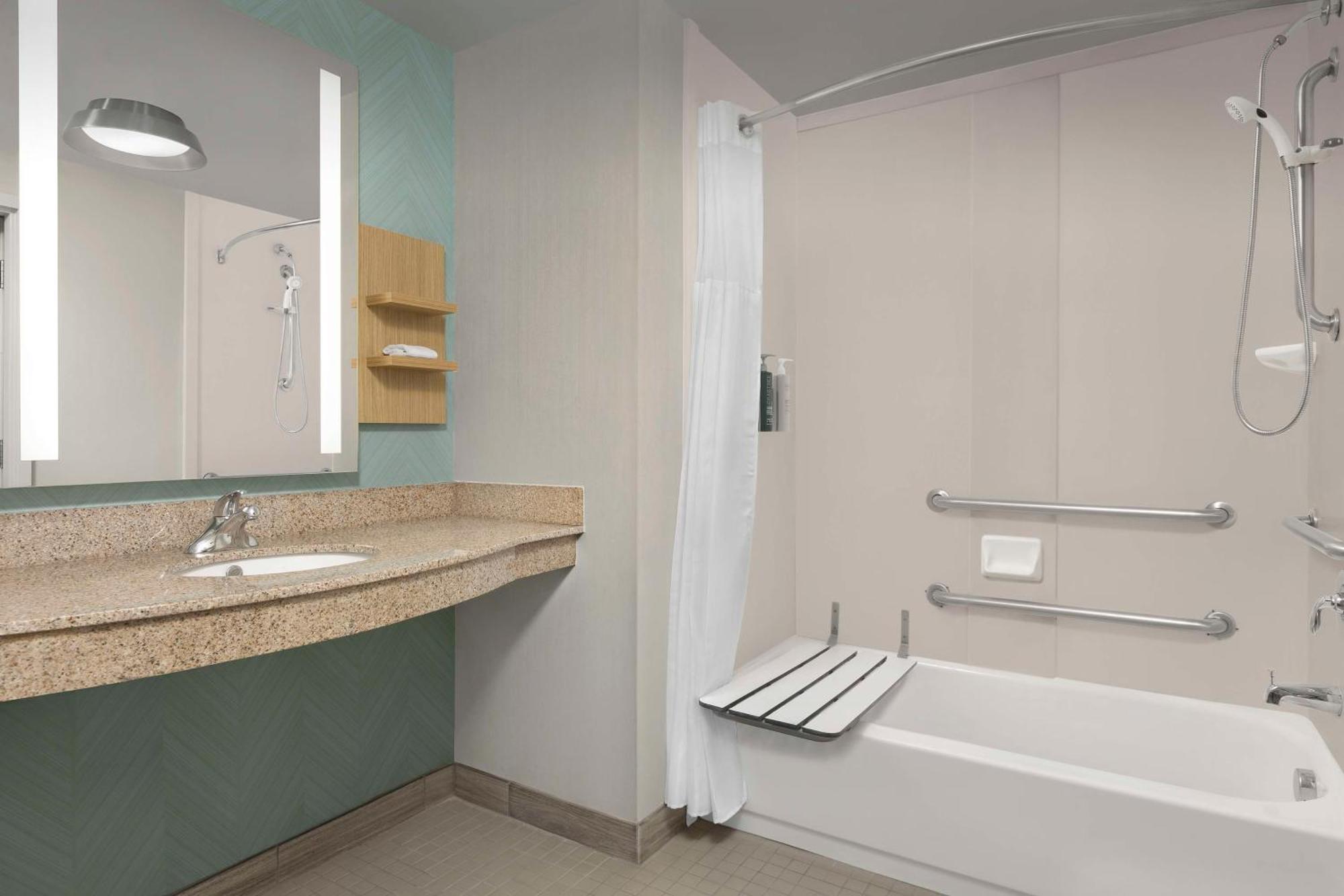 Hilton Garden Inn Raleigh Capital Blvd I-540 Ngoại thất bức ảnh
