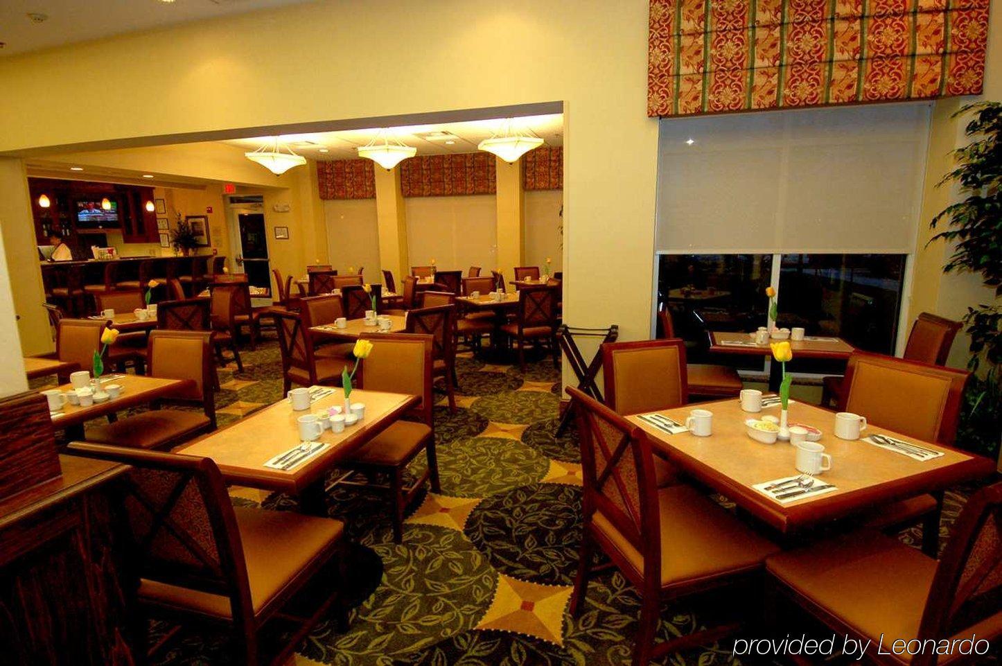 Hilton Garden Inn Raleigh Capital Blvd I-540 Ngoại thất bức ảnh