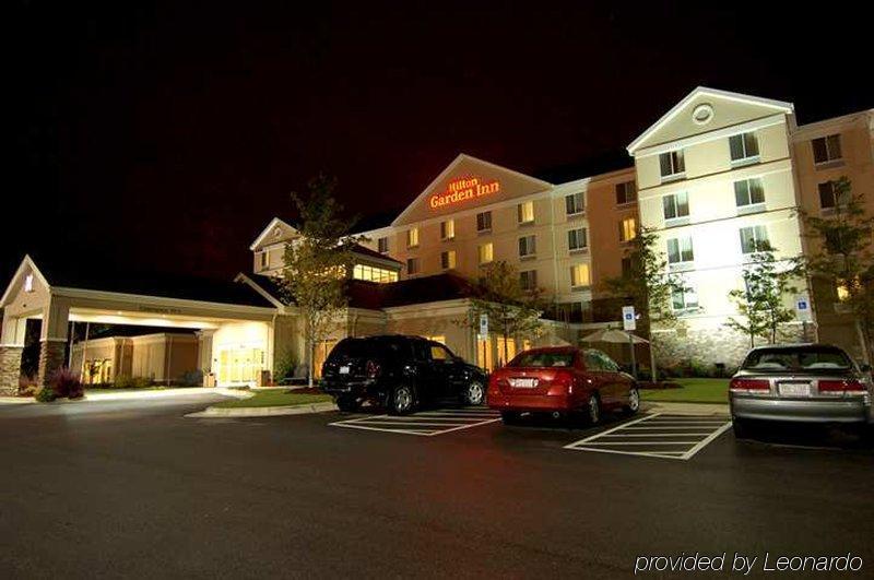 Hilton Garden Inn Raleigh Capital Blvd I-540 Ngoại thất bức ảnh