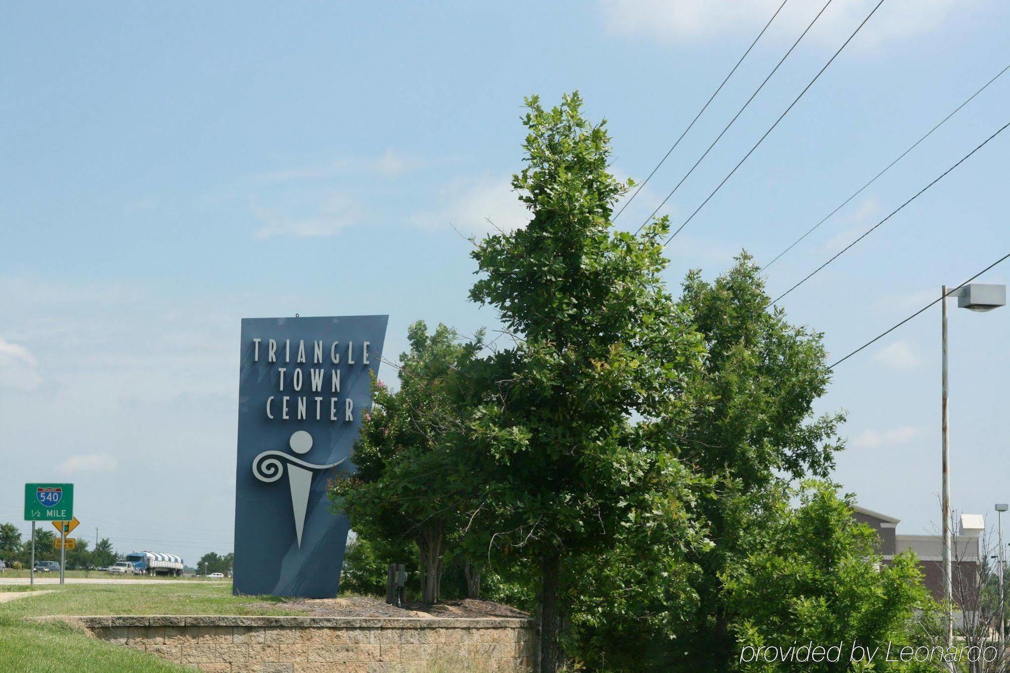 Hilton Garden Inn Raleigh Capital Blvd I-540 Ngoại thất bức ảnh