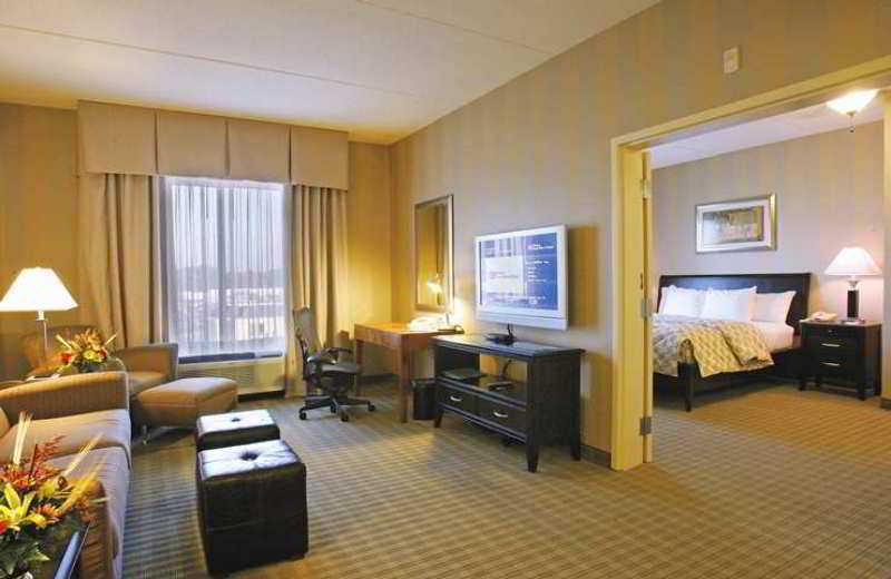 Hilton Garden Inn Raleigh Capital Blvd I-540 Phòng bức ảnh